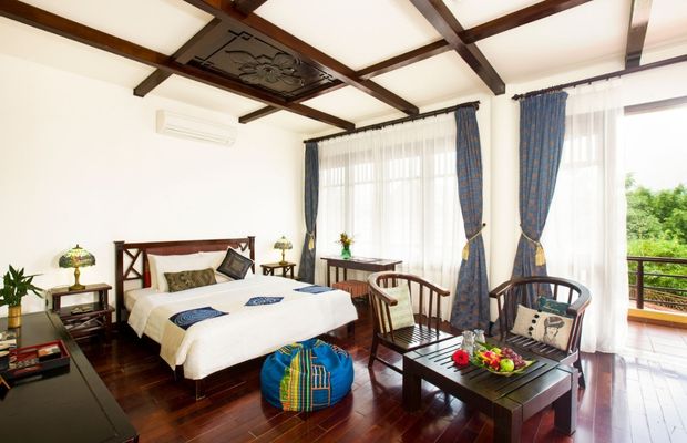 Mai Chau Lodge's junior suite room